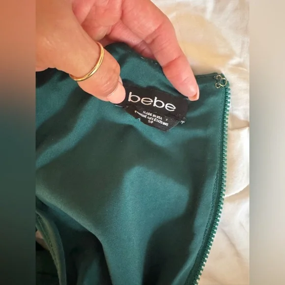 Bebe Green Bodycon Midi Dress - Picture 4 of 10